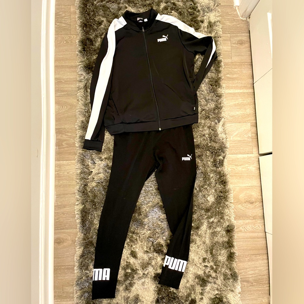 Puma Black and White Athletic Set